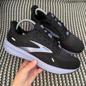 Brooks Launch 9 Running Shoe Black/Ebony/Purple women’s size 9
